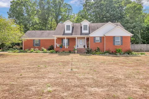515 Gibbs Rd, Lawrenceburg, TN 38464