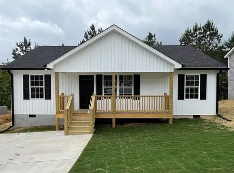 130 Roslyn Ct, Dalton, GA 30720