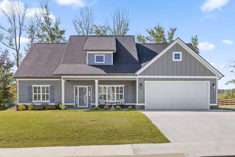66 Silver Spur Rd, Ringgold, GA 30736