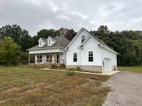 4782 Wildberry Ln, Chapel Hill, TN 37034