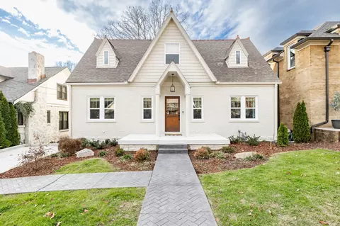 121 39th Ave N, Nashville, TN 37209