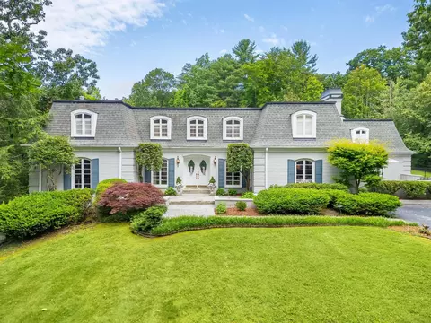 1215 Altamont Rd, Chattanooga, TN 37415