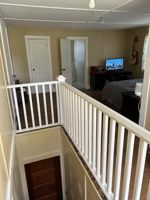 110 E Main St, Loretto, TN 38469 photo 10