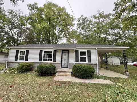 205 S Vine St, Tullahoma, TN 37388