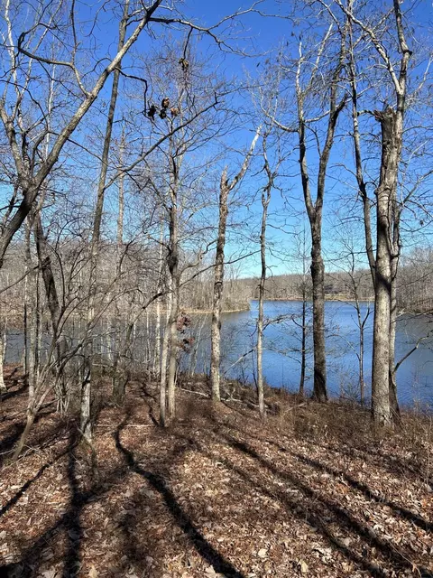 163 Lake Louisa Loop, Sewanee, TN 37375