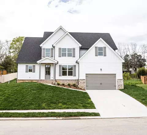 8669 Woodbury Acre Ct, Harrison, TN 37341