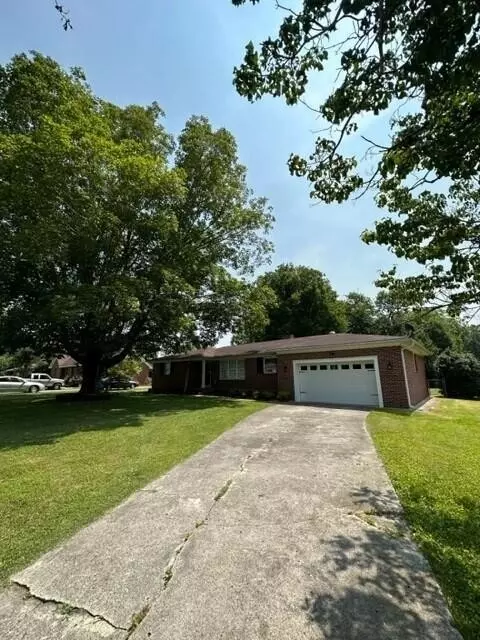 614 Phillips Ave, Jasper, TN 37347 photo 3