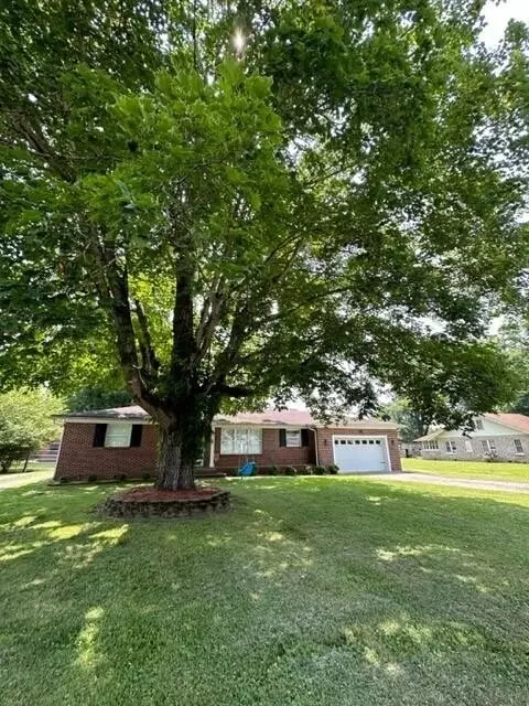614 Phillips Ave, Jasper, TN 37347 photo 2