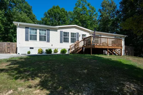 11012 Hankins Rd, Soddy Daisy, TN 37379