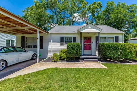 4911 Carolyn Ln, Chattanooga, TN 37411
