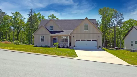 6690 Long Horn St, Birchwood, TN 37308