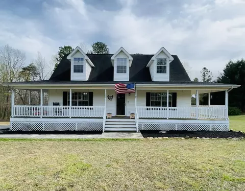 220 Windy Hollow Ln, Soddy Daisy, TN 37379