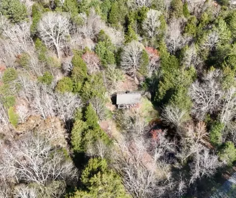 1025 Hottentot Rd, Sale Creek, TN 37373