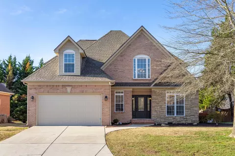 8500 Keystone Cir, Chattanooga, TN 37421