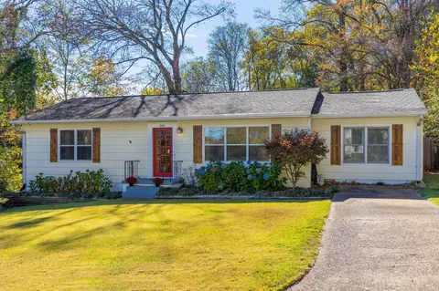 206 W Leawood Ave, Chattanooga, TN 37415