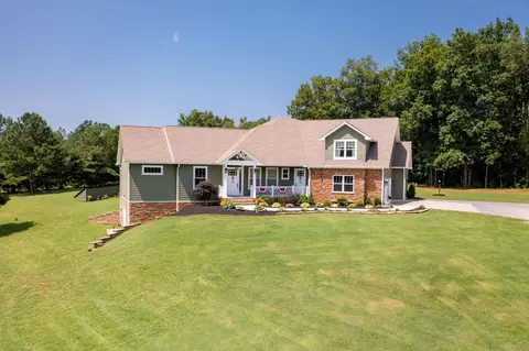 1612 NW Eads Bluff Rd #11, Georgetown, TN 37336