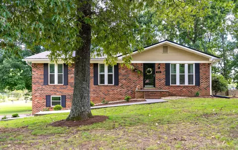 260 Oakwood Cir, Cleveland, TN 37312