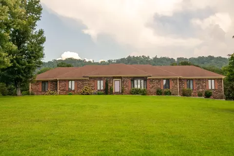 346 Pleasant View Dr, Ringgold, GA 30736