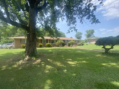 4630 Fairwood Ln, Chattanooga, TN 37416