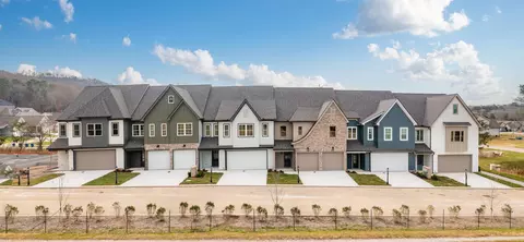9694 Dutton Ln, Ooltewah, TN 37363