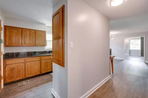 8220 Iris Dr, Chattanooga, TN 37421 photo 12