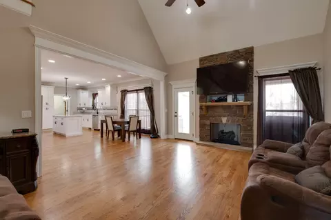 7285 Will Dr, Harrison, TN 37341 photo 6