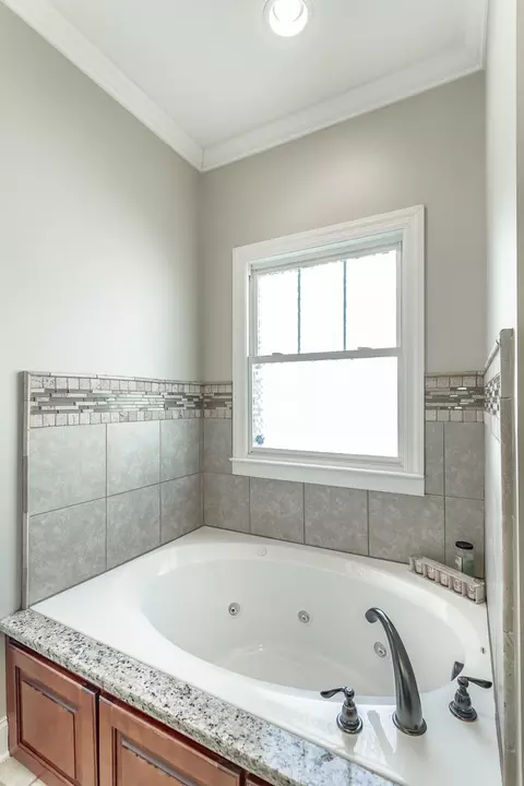 9018 Silver Maple Dr, Ooltewah, TN 37363 photo 18