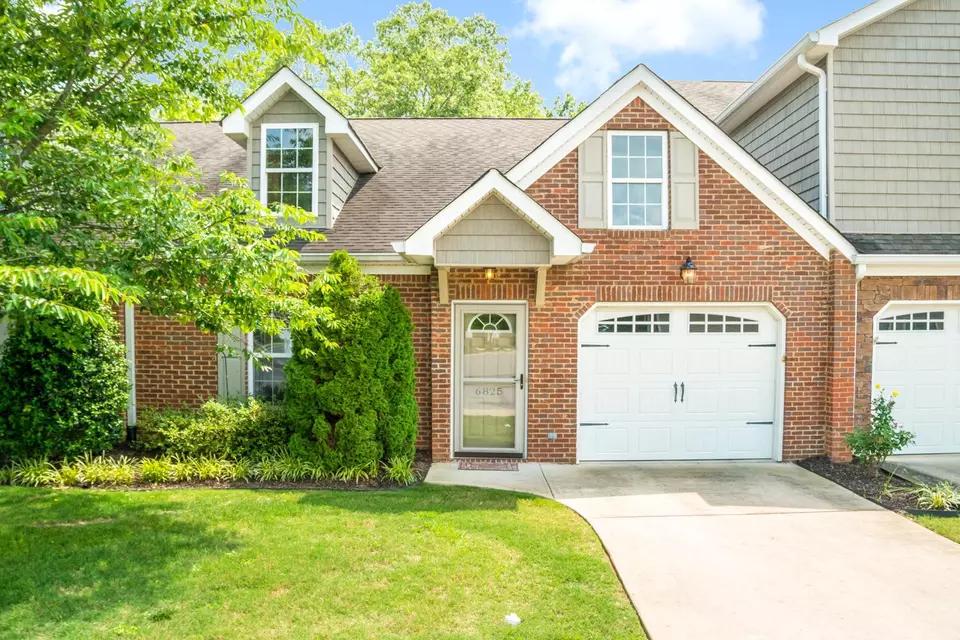 6825 Village Lake Cir, Chattanooga, TN 37412 photo 1