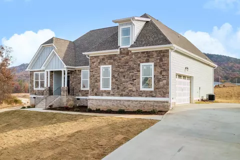 7650 Maplehurst Dr, Ooltewah, TN 37363 photo 2