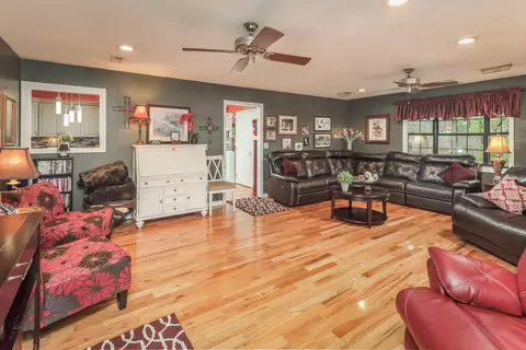 203 Everett Rd, Ringgold, GA 30736 photo 4