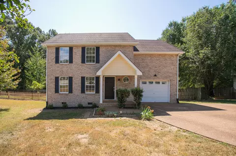 416 Christian Dr, White House, TN 37188