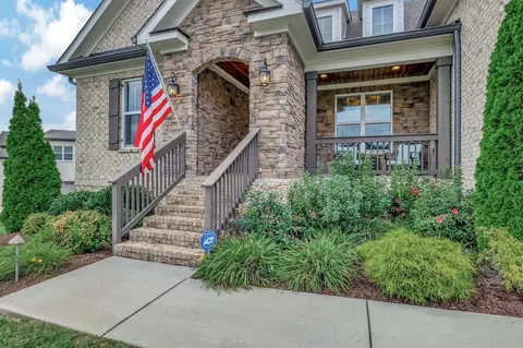 Exterior - 2008 Imagine Cir, Spring Hill, TN 37174 photo 3 of 10
