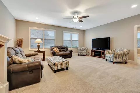 Living - 2008 Imagine Cir, Spring Hill, TN 37174 photo 4 of 4