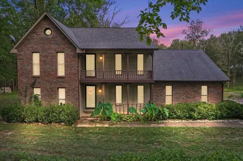 39 Diemer Rd, Fayetteville, TN 37334