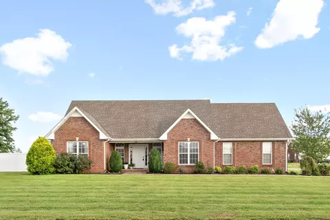 1001 Taits Station Dr, Clarksville, TN 37040