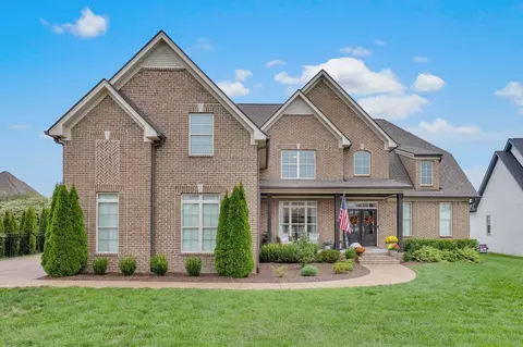 6021 Trout Ln, Spring Hill, TN 37174