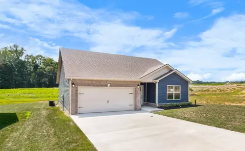 135 Cardinal Crk, Clarksville, TN 37040