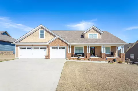 51 Bur Oak Dr, Ringgold, GA 30736