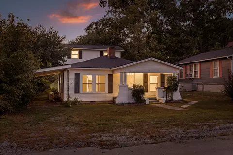 106 Oak Ave, South Pittsburg, TN 37380