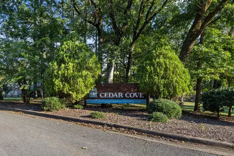 View/Area - 90 Cedar Point Ln, Killen, AL 35645 photo 1 of 10