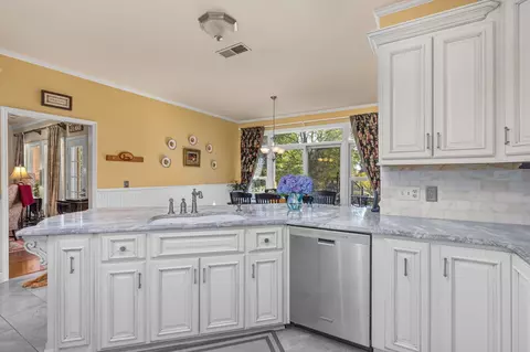 Kitchen - 90 Cedar Point Ln, Killen, AL 35645 photo 5 of 5