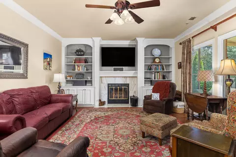 Living - 90 Cedar Point Ln, Killen, AL 35645 photo 3 of 3