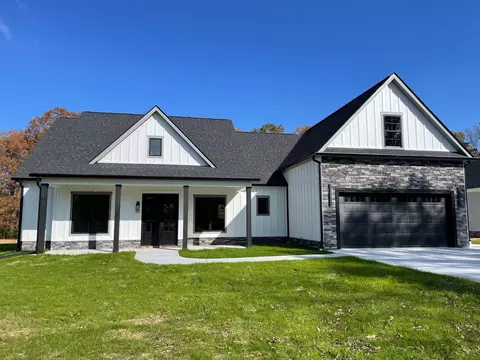 135 Old Eastbrook Rd, Estill Springs, TN 37330