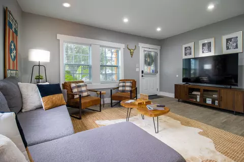 2015 Oakwood Ave, Nashville, TN 37207