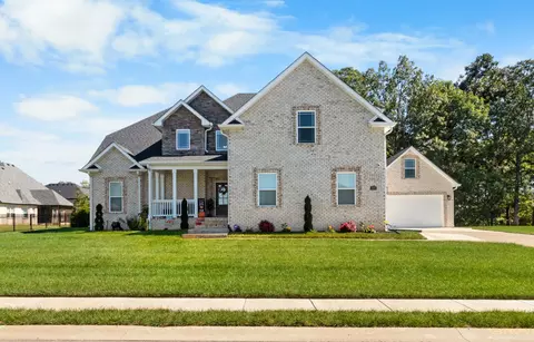 1105 Archibald Dr, Clarksville, TN 37040