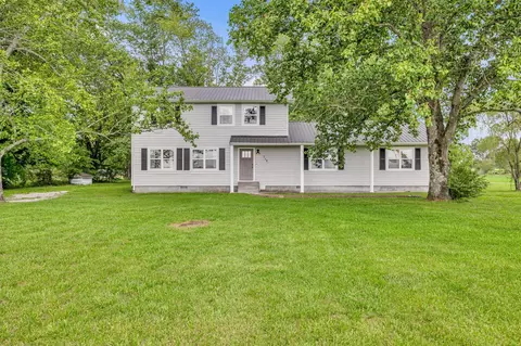 2596 Old Woodbury Hwy, Manchester, TN 37355