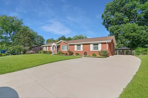240 Yorktown Rd, Clarksville, TN 37042