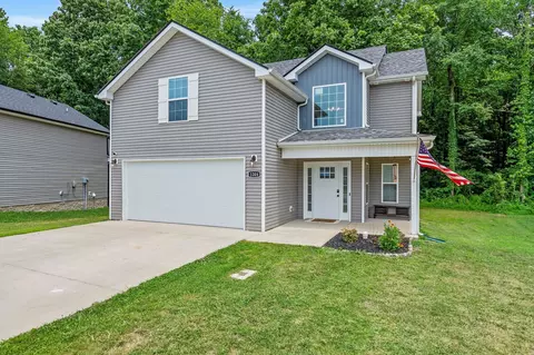 1246 Magnum Dr, Clarksville, TN 37040