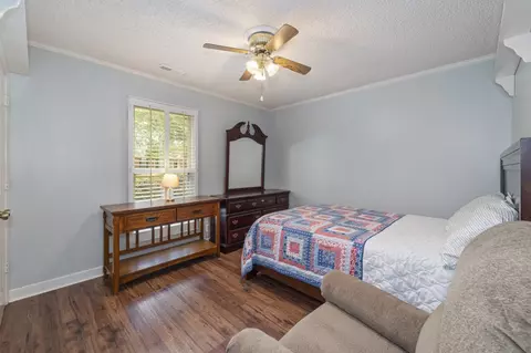 Bedroom - 910 E Northfield Blvd, Murfreesboro, TN 37130 photo 2 of 4