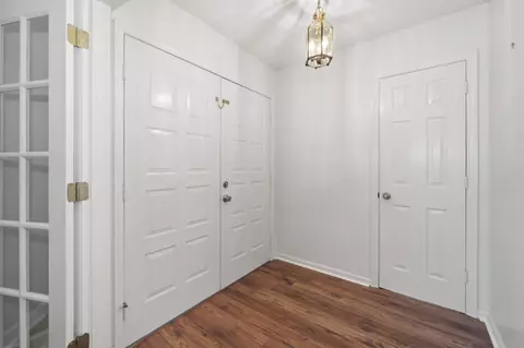Entry Way - 910 E Northfield Blvd, Murfreesboro, TN 37130 photo 1 of 1